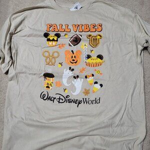 NWT Fall Vibes Disney tee XL